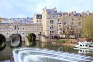 Schools of English and Courses in Bath