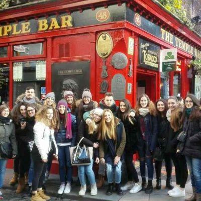 Language mini-stays for school groups in Dublin.
